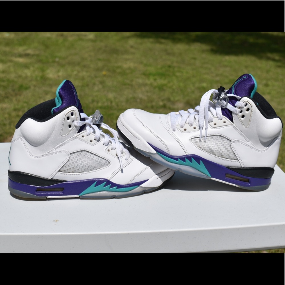 Air Jordan Grape 5 size 8